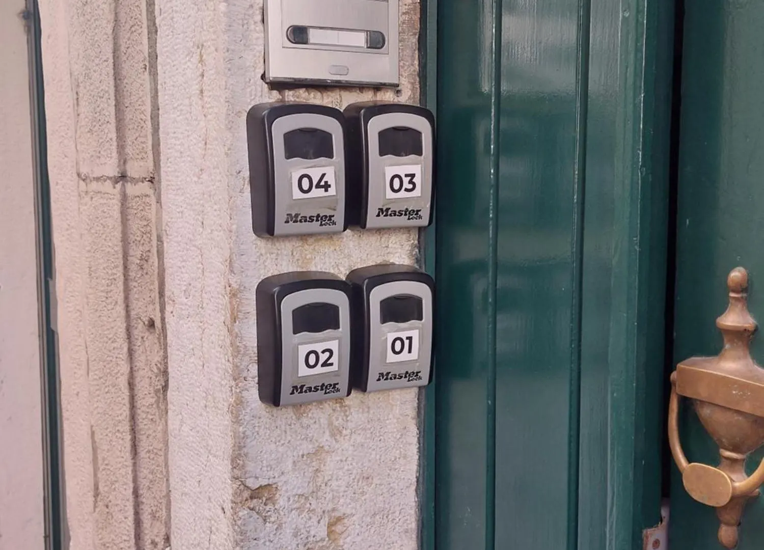 Apartment Apartamentos Alfama Fado Lisbon